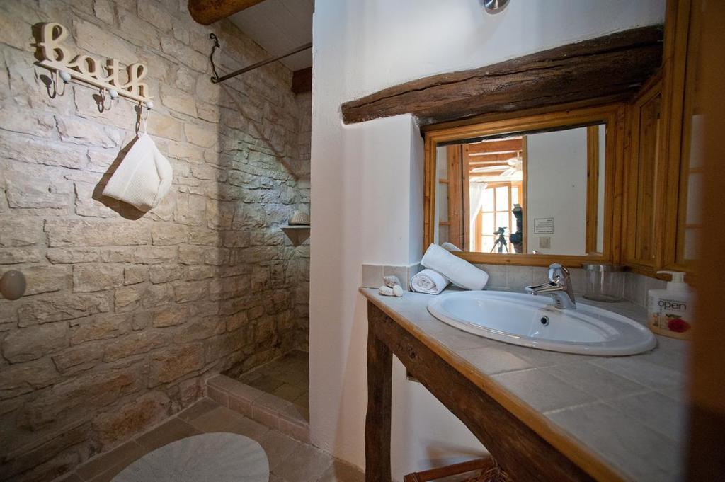 Kiparissi Villa Kourtaiika Exteriör bild