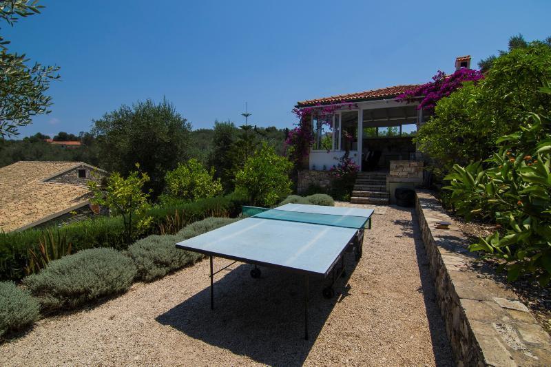 Kiparissi Villa Kourtaiika Exteriör bild
